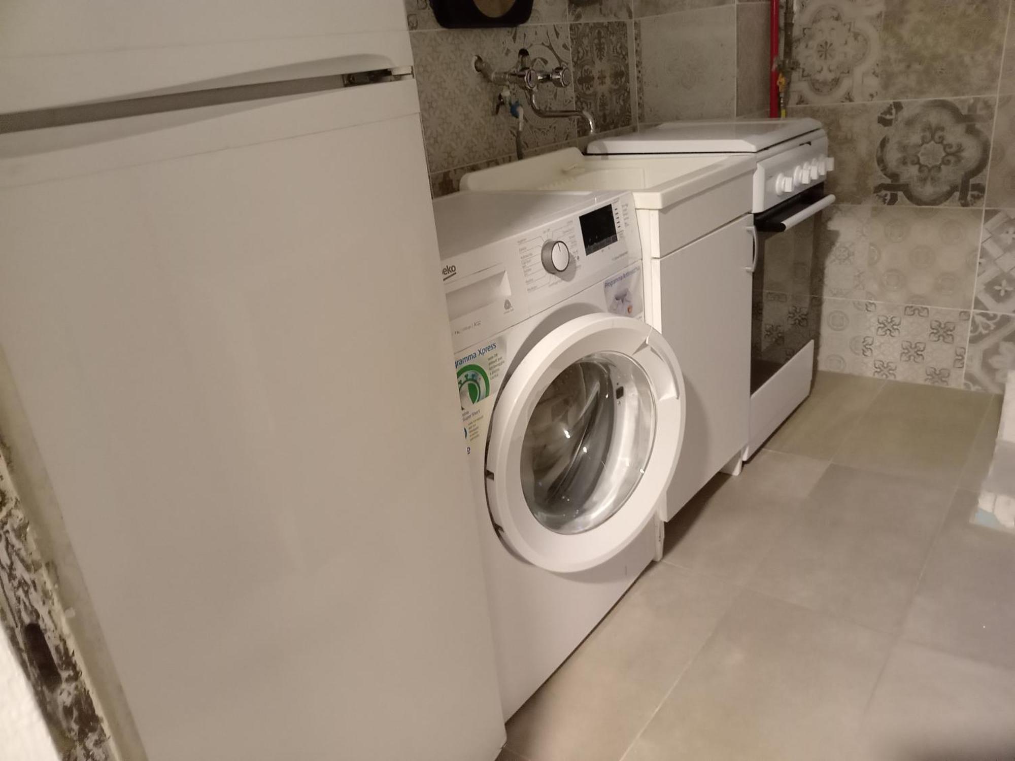 Casa Per Gente Giovane Roma Rom bilde